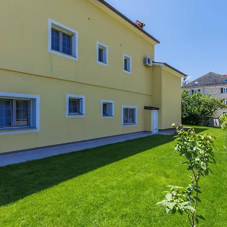 Nino-4 By Interhome Apartment