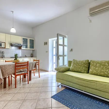 Apartment Nino-4 By Interhome Poreč